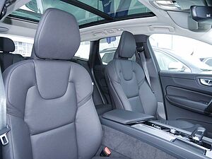 Volvo  T6 Recharge Plus Dark AWD LED PANO 360°