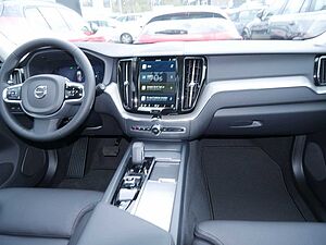 Volvo  T6 Recharge Plus Dark AWD LED PANO 360°