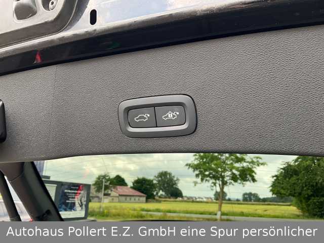 Volvo  Plus Recharge Pure Electric 2WD