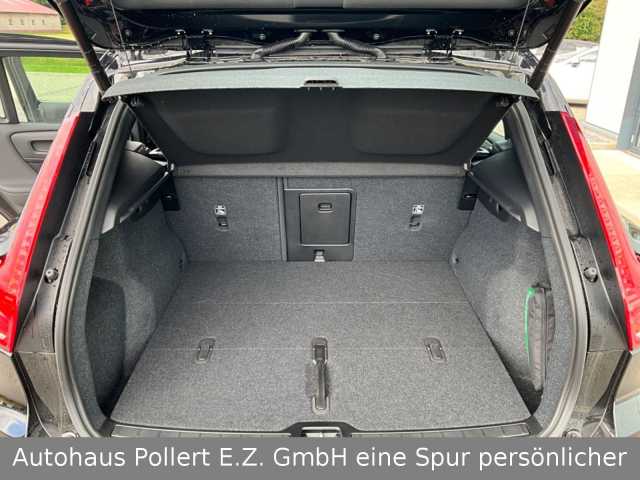 Volvo  Pure Electric Plus