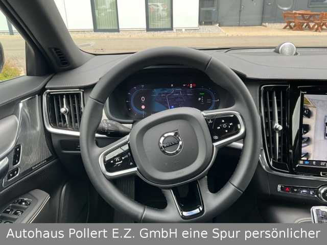 Volvo  T8 Ultimate Dark Recharge Plug-In Hybrid