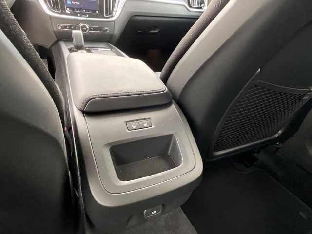 Volvo  Kombi Core