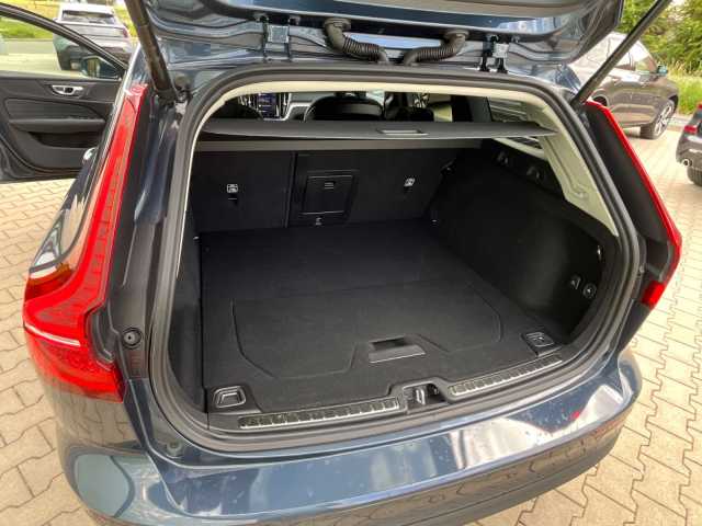 Volvo  Kombi Core