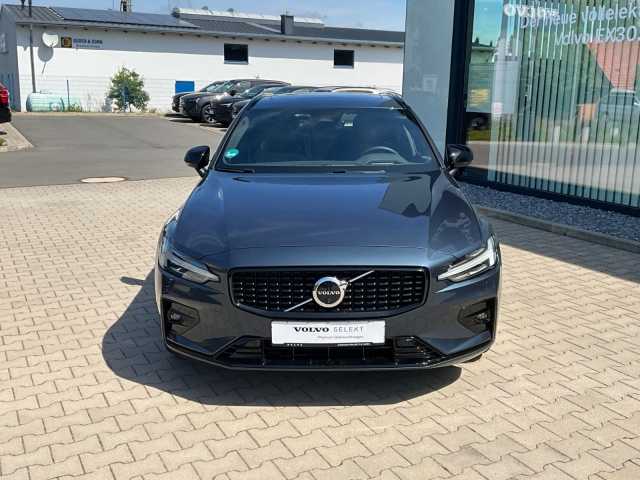 Volvo  Kombi Plus Dark