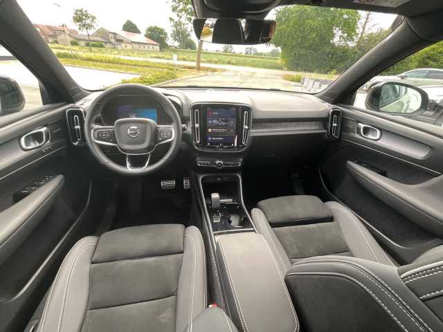Volvo  Pro Recharge Pure Electric 2WD