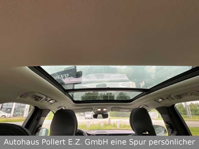 Volvo  Plus Dark Recharge Plug-In T6 Hybrid AWD