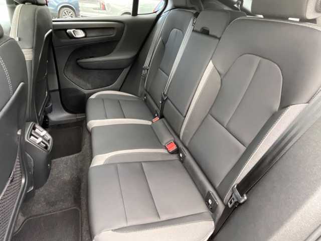 Volvo  Ultimate Recharge Pure Electric 2WD