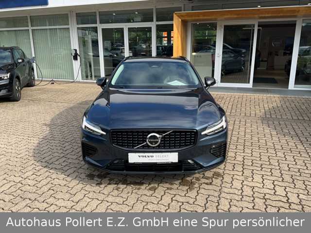 Volvo  T6 Plus Dark Recharge Plug-In Hybrid AWD