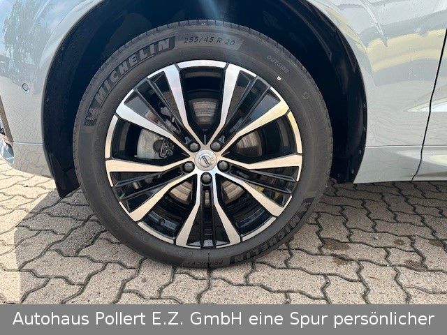 Volvo  T8 Plug-In Hybrid AWD Ultimate Dark