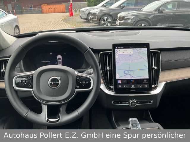 Volvo  Ultra Bright AWD