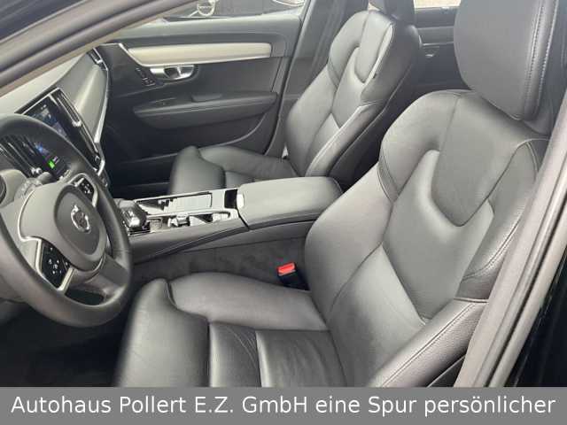 Volvo  T6 Plus Bright Recharge Plug-In Hybrid AWD