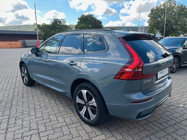 Volvo  T6 Plus Dark Recharge Plug-In Hybrid AWD