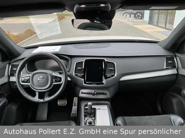 Volvo  R Design AWD B5 Mild-Hybrid