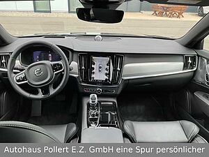 Volvo  T8 Ultimate Dark Recharge Plug-In Hybrid