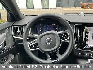 Volvo  T8 Ultimate Dark Recharge Plug-In Hybrid