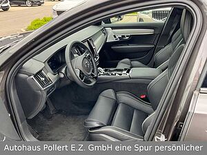 Volvo  T8 Ultimate Dark Recharge Plug-In Hybrid