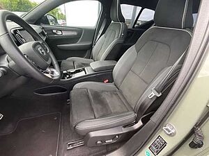 Volvo  Pro Recharge Pure Electric 2WD