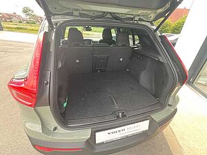 Volvo  Pro Recharge Pure Electric 2WD