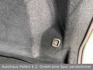 Volvo  Plus Dark Recharge Plug-In T6 Hybrid AWD