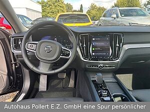 Volvo  B4 (Benzin) Plus Dark