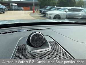 Volvo  T8 Plug-In Hybrid AWD Ultimate Dark