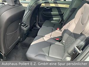 Volvo  Ultra Bright AWD
