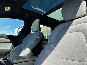Volvo  Kombi Ultimate Dark Recharge Plug-In Hybrid