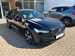 Volvo  Kombi Ultimate Dark Recharge Plug-In Hybrid