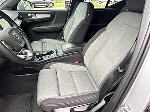 Volvo  Core 2WD