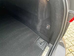 Volvo  T6 Inscription Recharge Plug-In Hybrid AWD