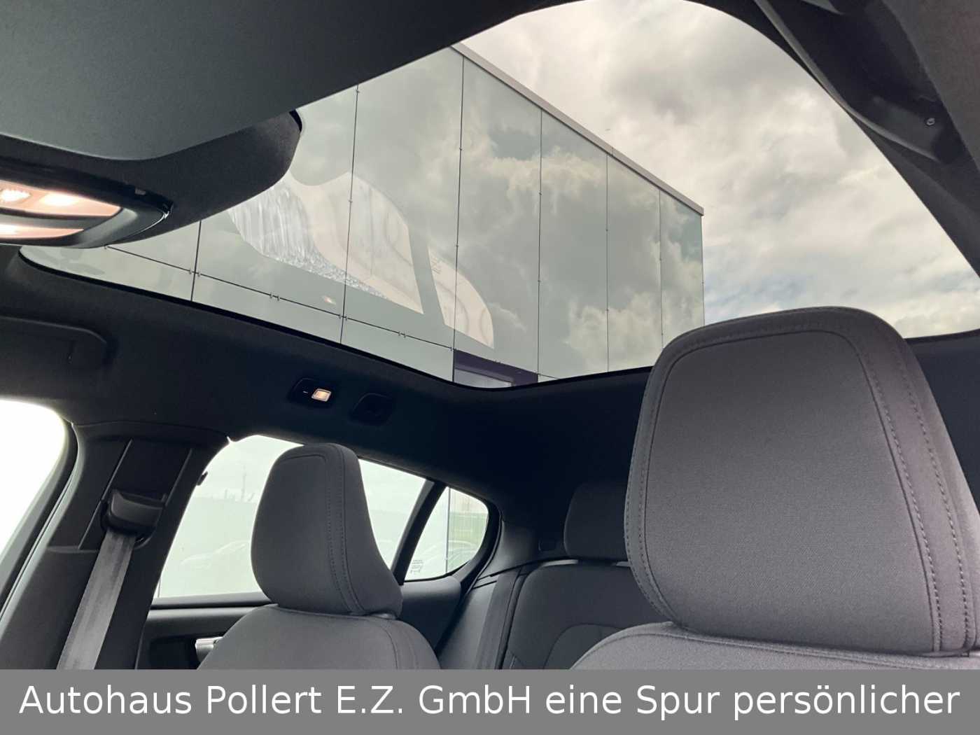 Volvo  Plus Recharge Pure Electric 2WD