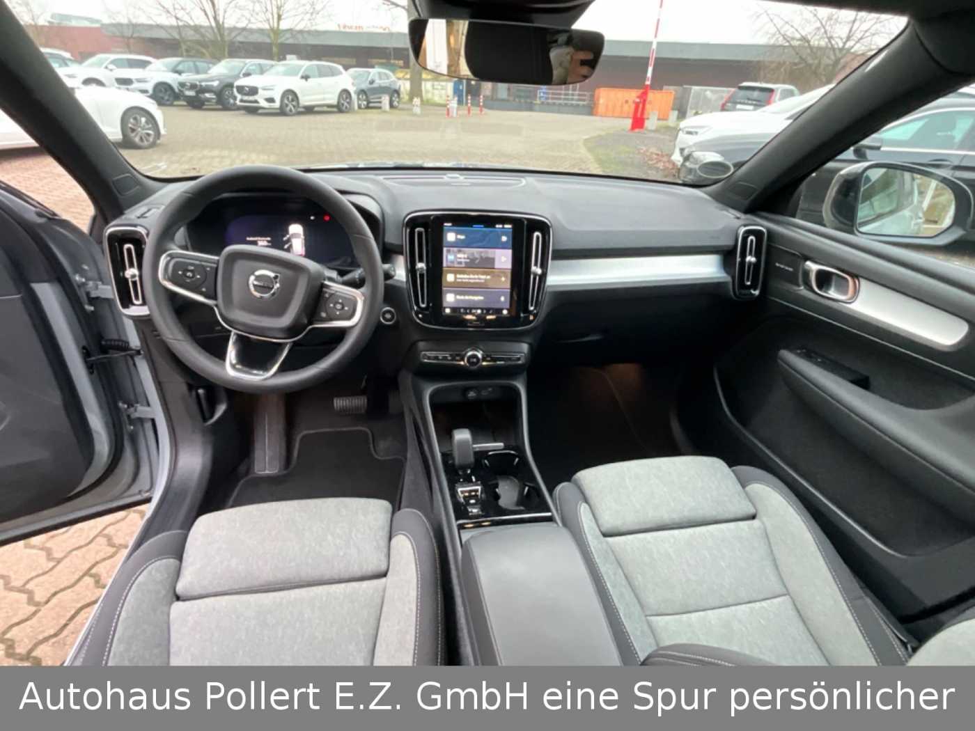 Volvo  B4 Mild Hybrid Benzin Plus Dark 2WD