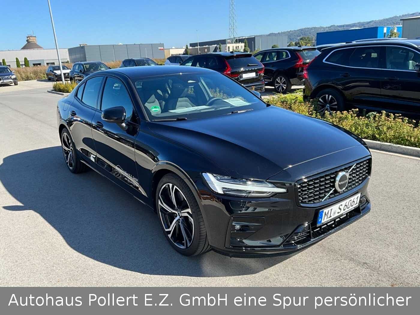 Volvo  Lim. B5 Benzin AWD Mild-Hybrid Plus Dark