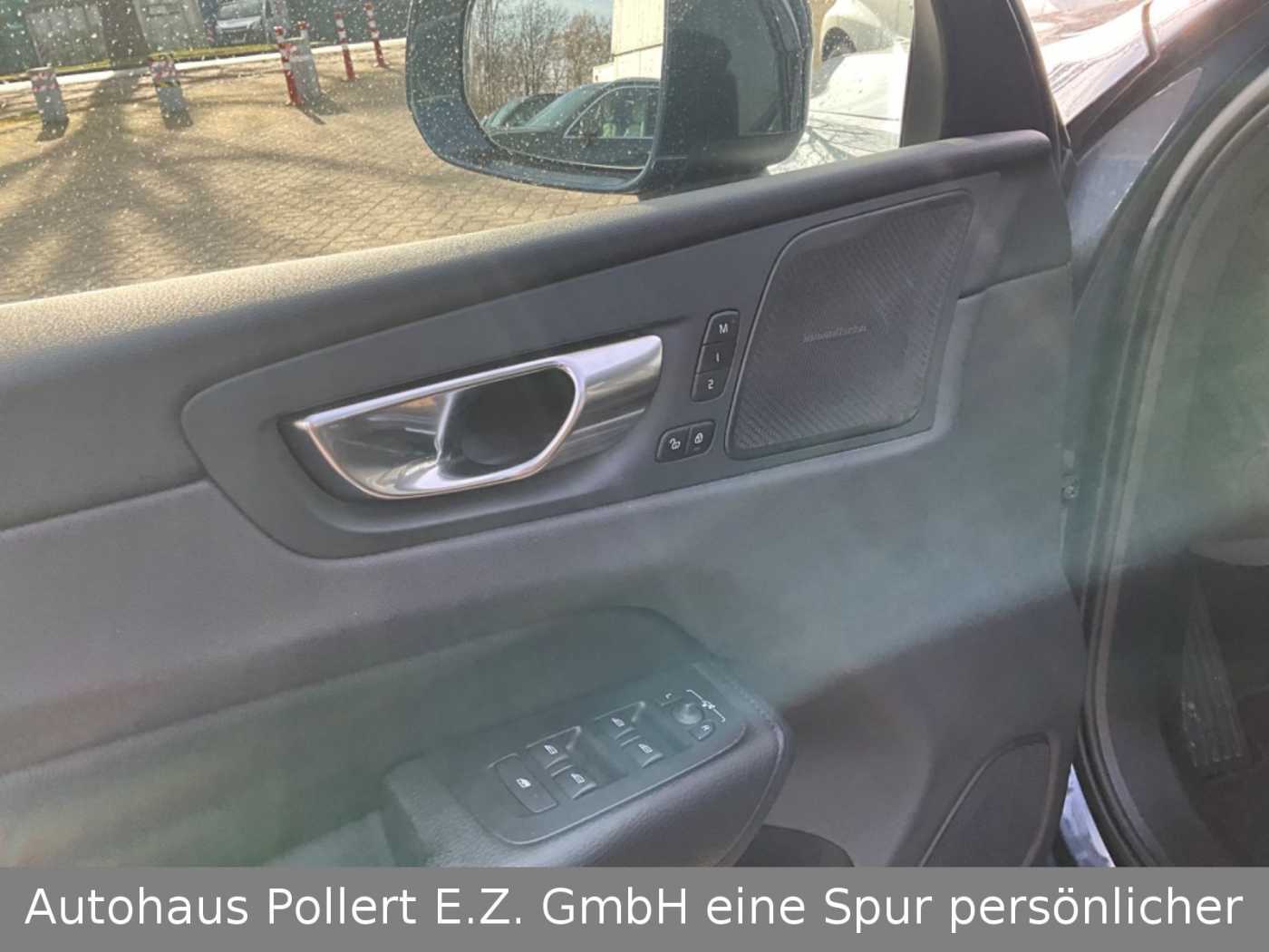 Volvo  B4 AWD Mild Hybrid Diesel Inscription