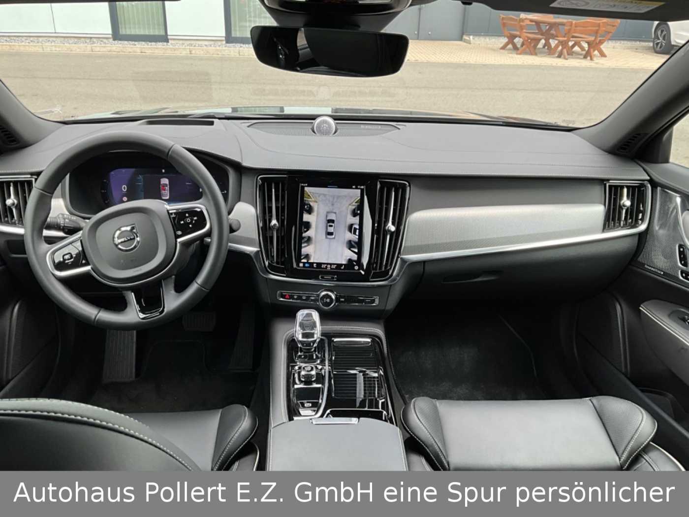 Volvo  T8 Ultimate Dark Recharge Plug-In Hybrid