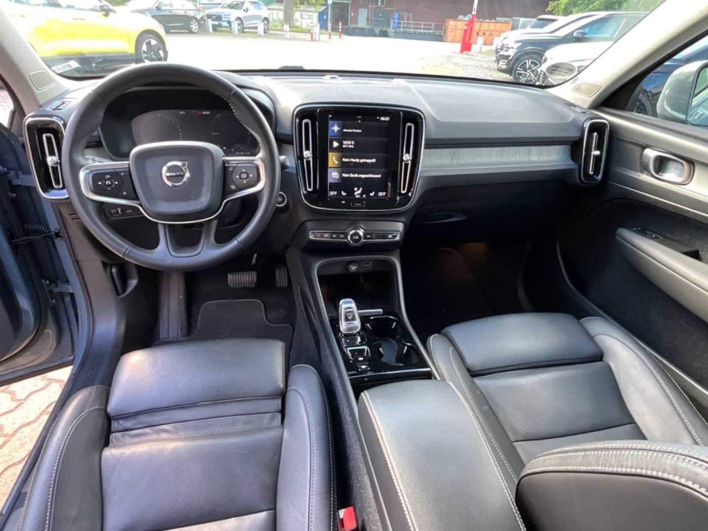 Volvo  T5 Inscription Recharge Plug-In Hybrid 2WD