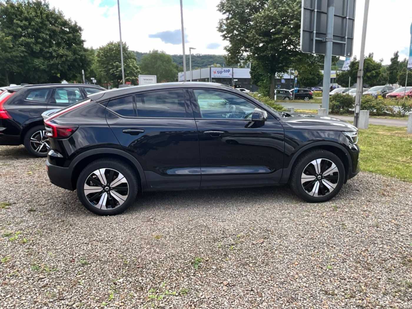 Volvo  Ultimate Recharge Pure Electric 2WD