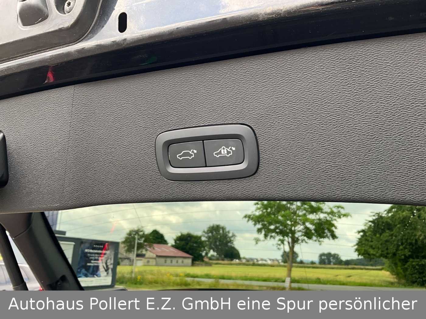 Volvo  Plus Recharge Pure Electric 2WD