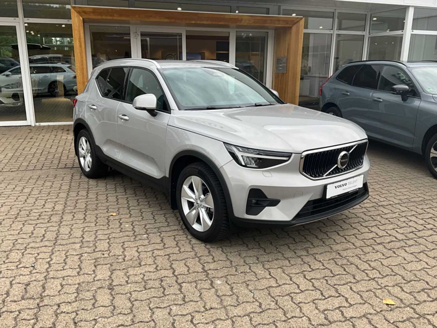 Volvo  Core 2WD