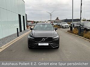 Volvo  B4 (Benzin) Plus Dark 2WD Mild-Hybrid