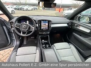 Volvo  B4 Mild Hybrid Benzin Plus Dark 2WD