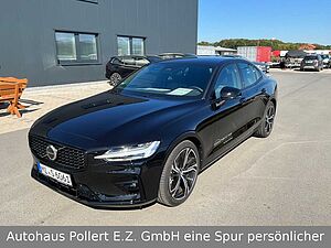 Volvo  Lim. B5 Benzin AWD Mild-Hybrid Plus Dark