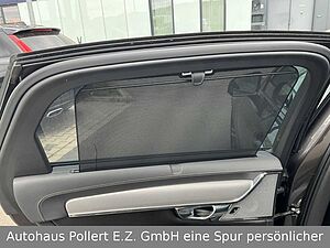 Volvo  T8 Ultimate Dark Recharge Plug-In Hybrid