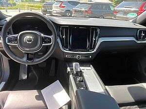 Volvo  Kombi Plus Dark