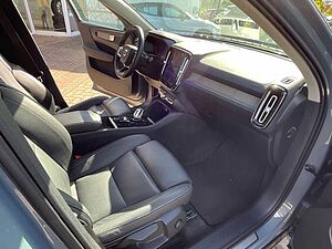 Volvo  T5 Inscription Recharge Plug-In Hybrid 2WD