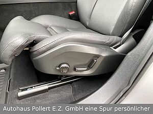 Volvo  Plus Dark Recharge Plug-In T6 Hybrid AWD