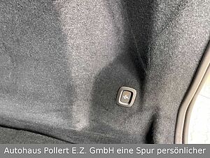 Volvo  Plus Dark Recharge Plug-In T6 Hybrid AWD