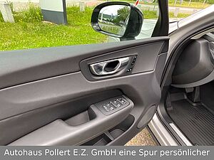 Volvo  Plus Dark Recharge Plug-In T6 Hybrid AWD