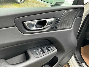 Volvo  Inscription AWD