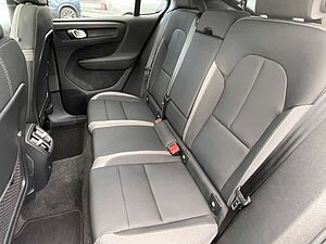 Volvo  Ultimate Recharge Pure Electric 2WD